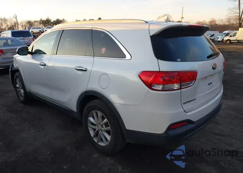 2016 Kia Sorento 2.4L Lx z USA, uszkodzony, nr VIN 5XYPGDA37GG150184